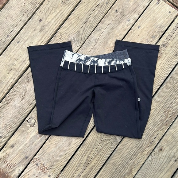 lululemon athletica Pants - Lululemon wide legged yoga pants